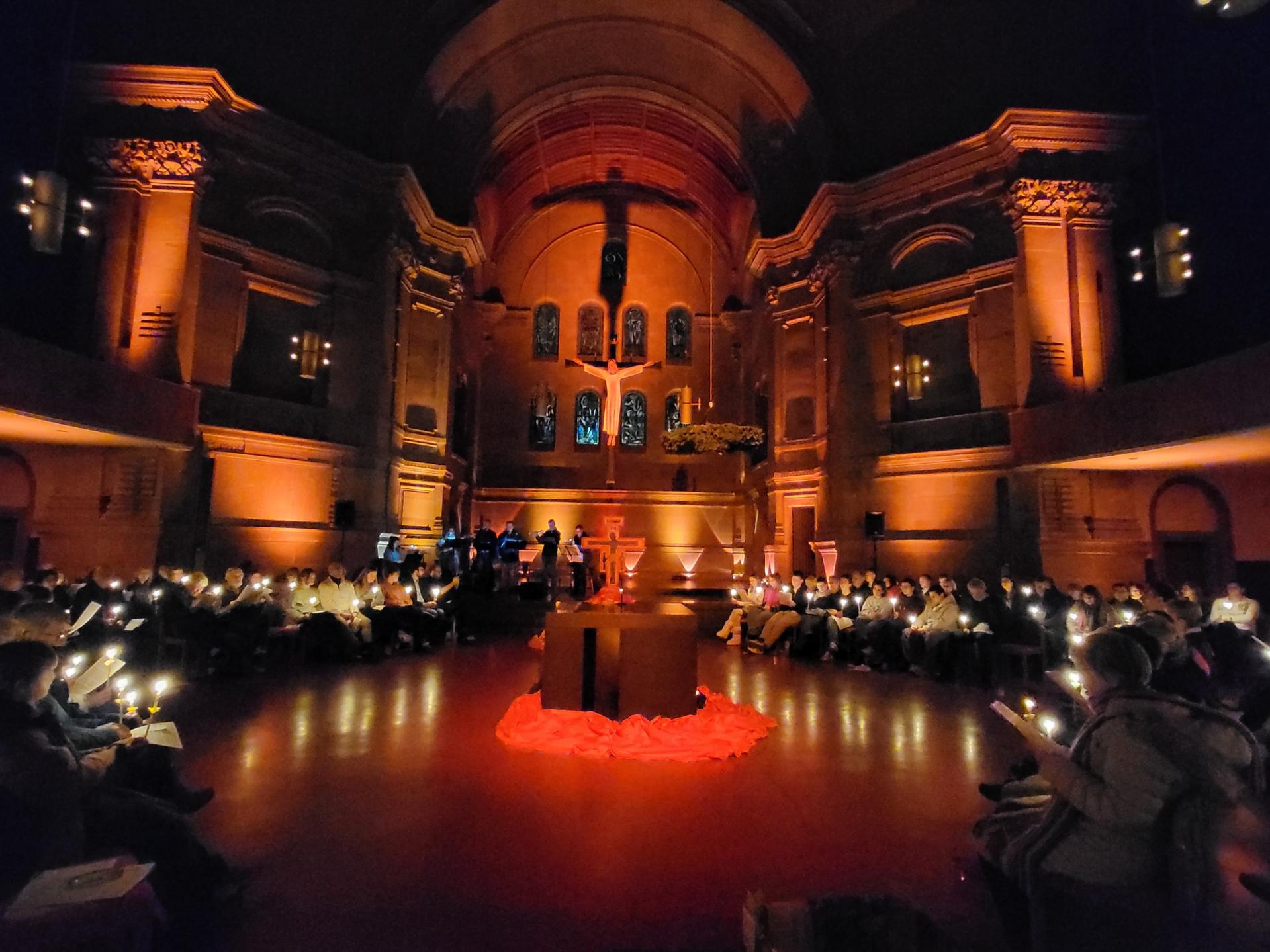 Nacht der Lichter in der Mainzer Christuskirche zum Advent