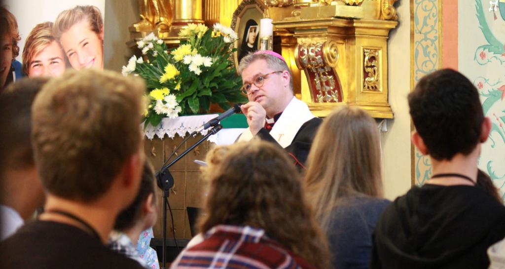 Weihbischof Bentz bei seiner Katechese (c) BJA Mainz