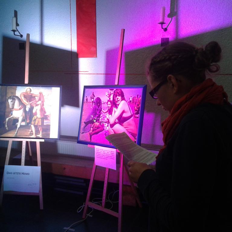 In der Kapelle ging es besinnlich zu - rund um die sieben Werke der Barmherzigkeit