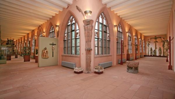 Dommuseum-Oberer-Kreuzgang1