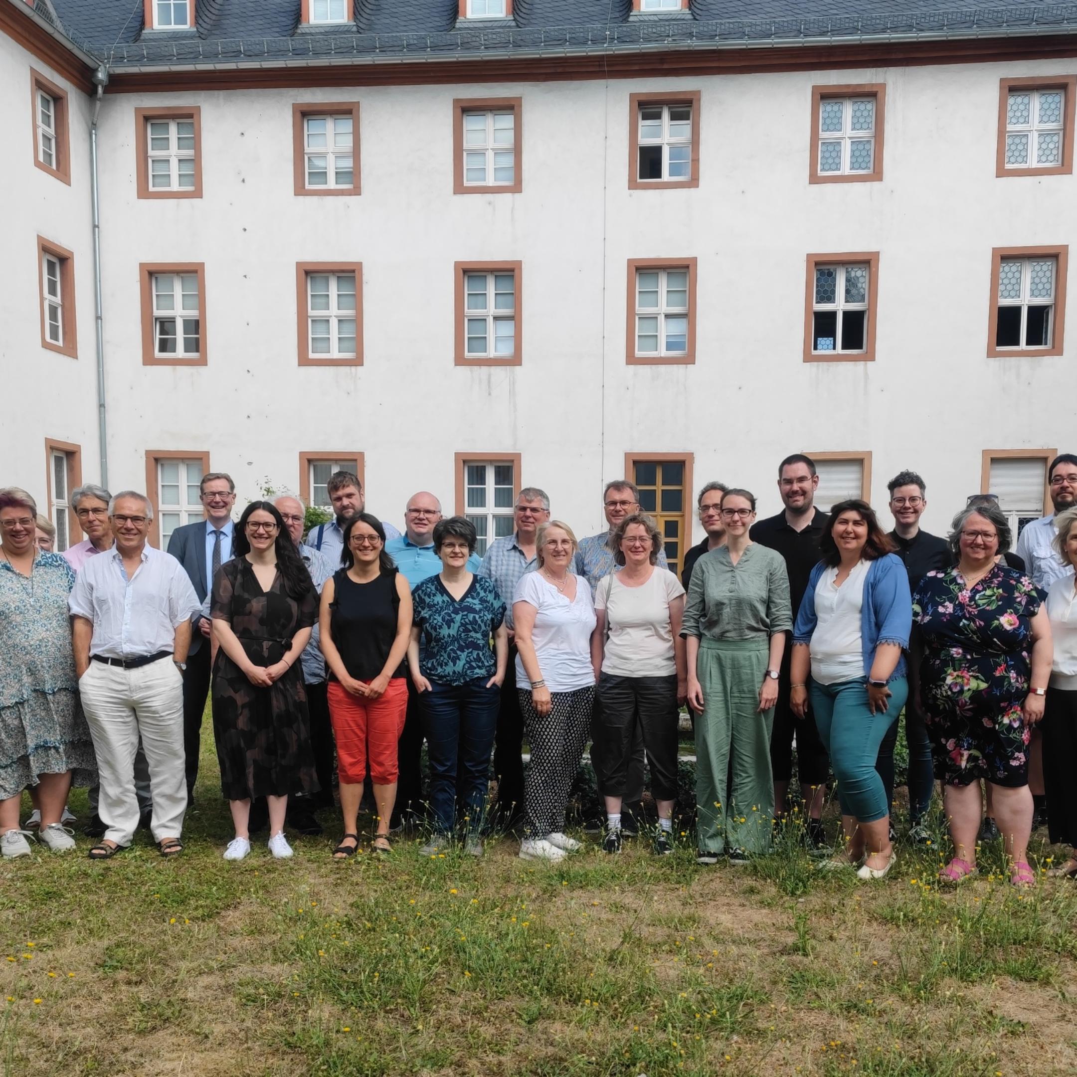 Gruppenfoto der Konferenzteilnehmer