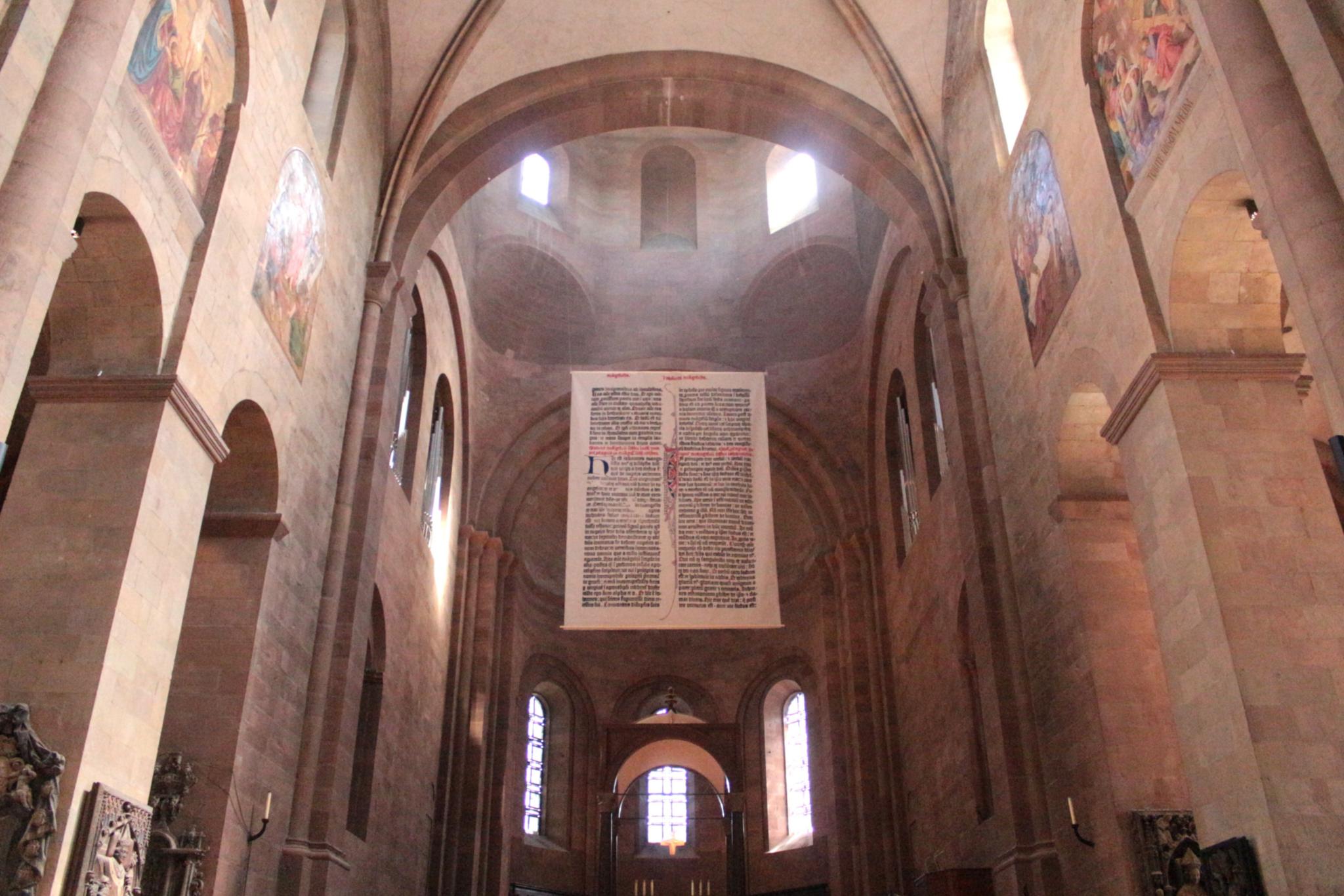 2-25-04-28-Bibelseite im Dom-IMG_7088