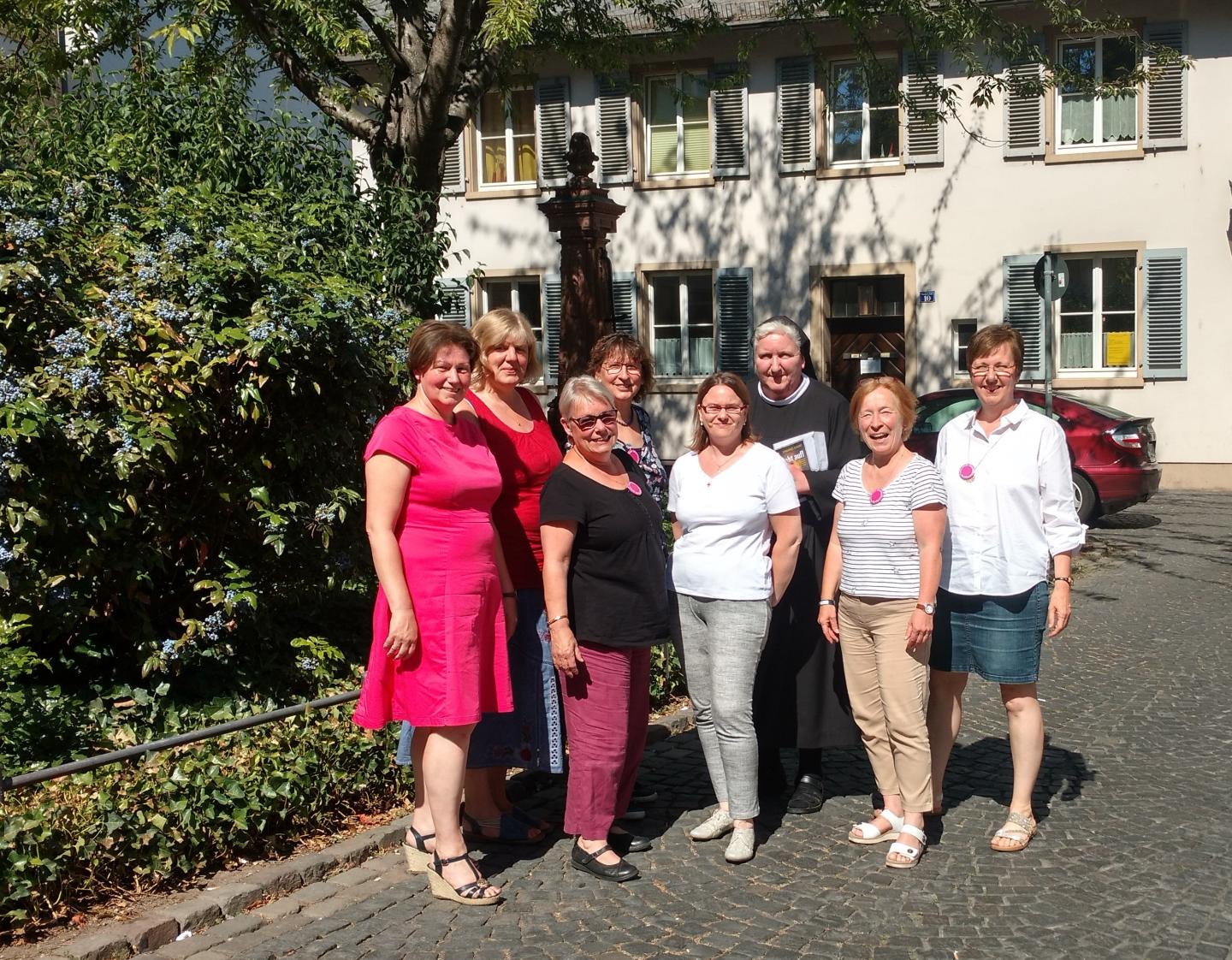 DL-Team mit Sr. Philippa Rath OSB (c) kfd Mainz