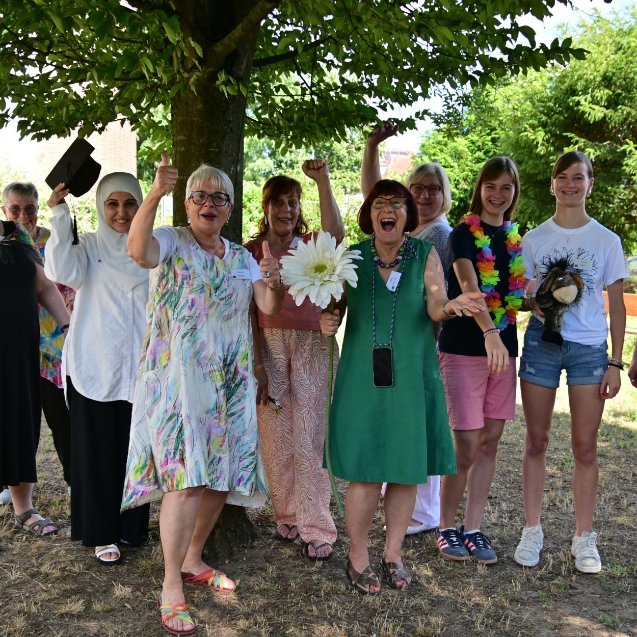 Gute Laune beim kfd-Frauenfest 2025 in Sprendlingen!