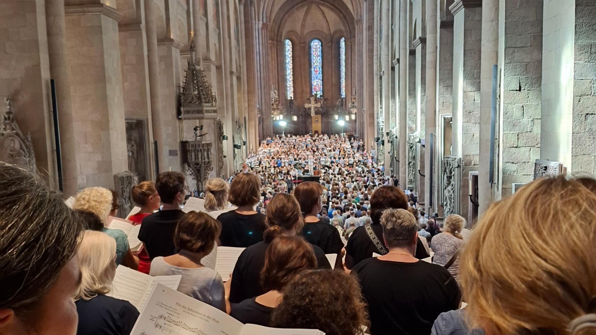 Feierlicher Abschluss des Chortags mit John Rutter: Evensong im Mainzer Dom