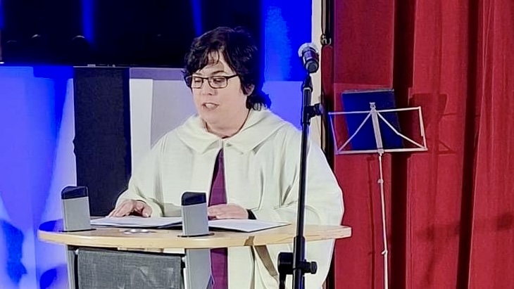Stephanie Rieth bei der Christlich-Jüdischen Gemeinschaftsfeier (c) Bistum Mainz