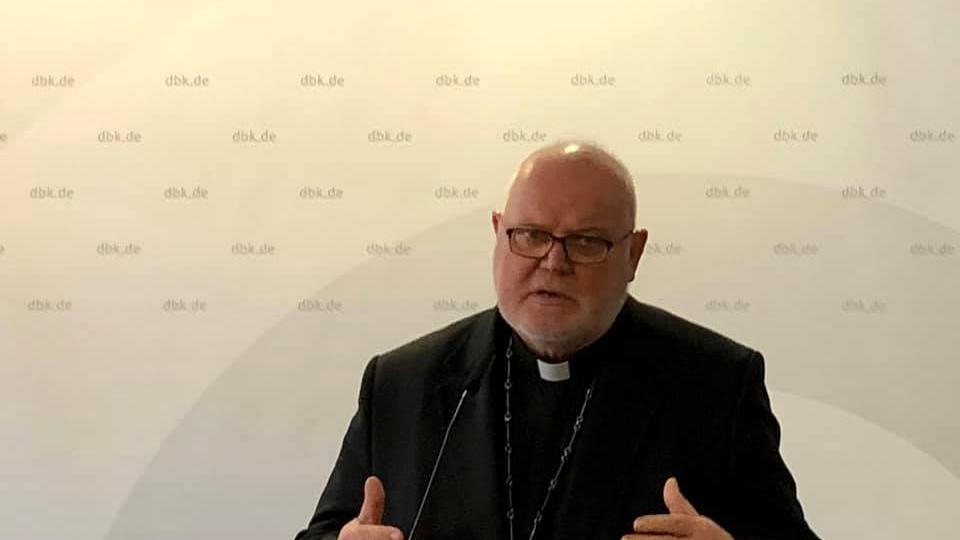 Kardinal Marx beim Pressegespräch zur Eröffnung der Vollversammlung in Mainz