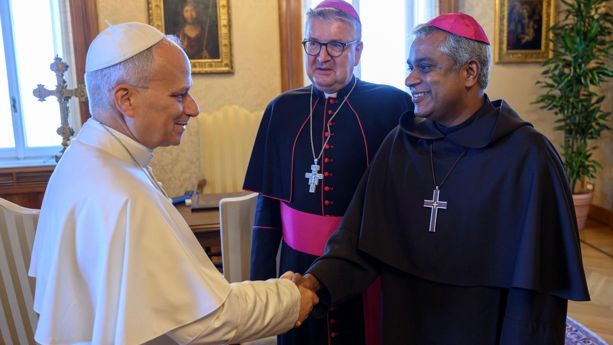 Audienz von Bischof Kohlgraf und Weihbischof Pottackal bei Papst Leo