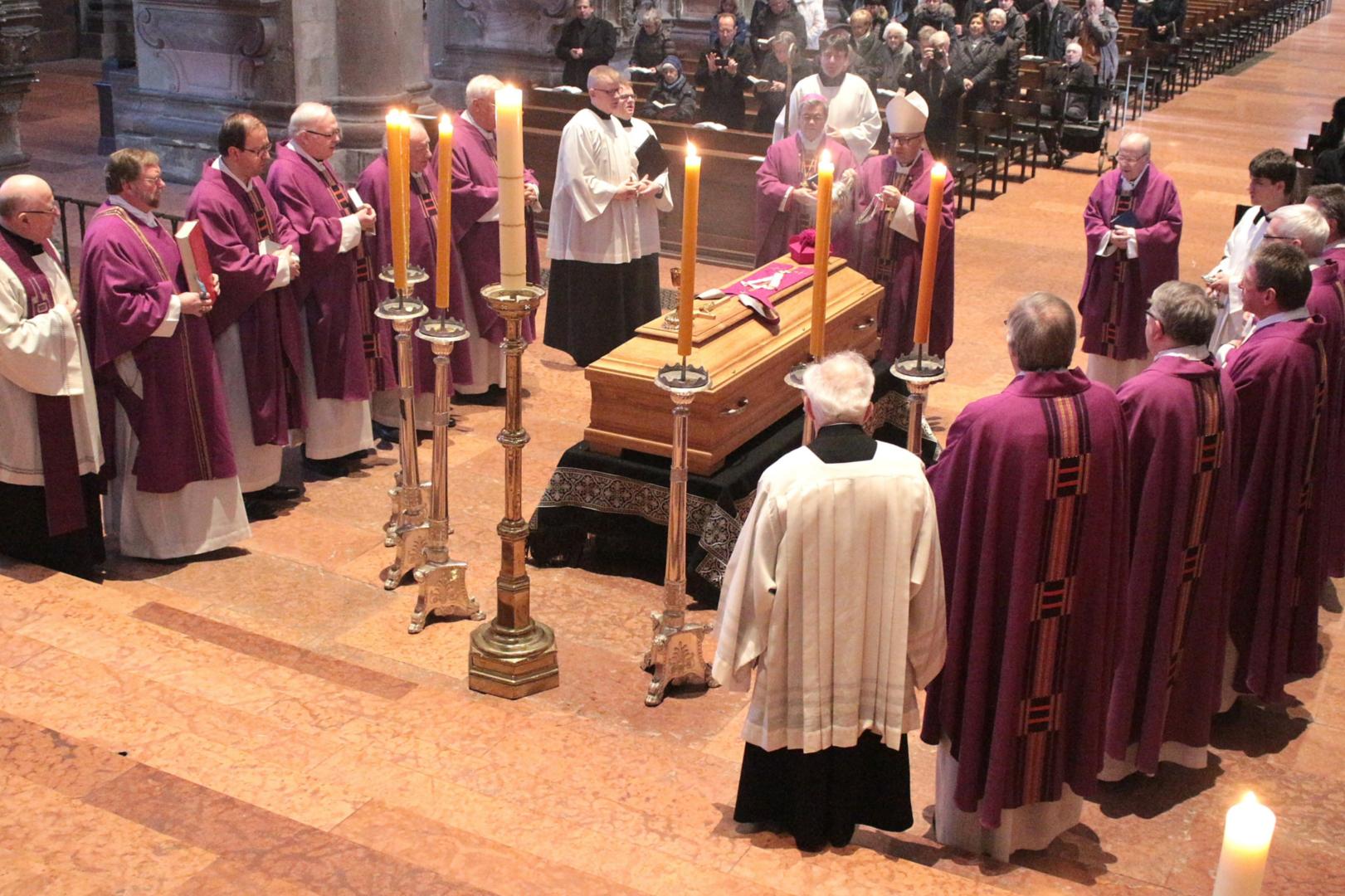Beisetzung von Domkapitular Josef Seuffert (c) Bistum Mainz