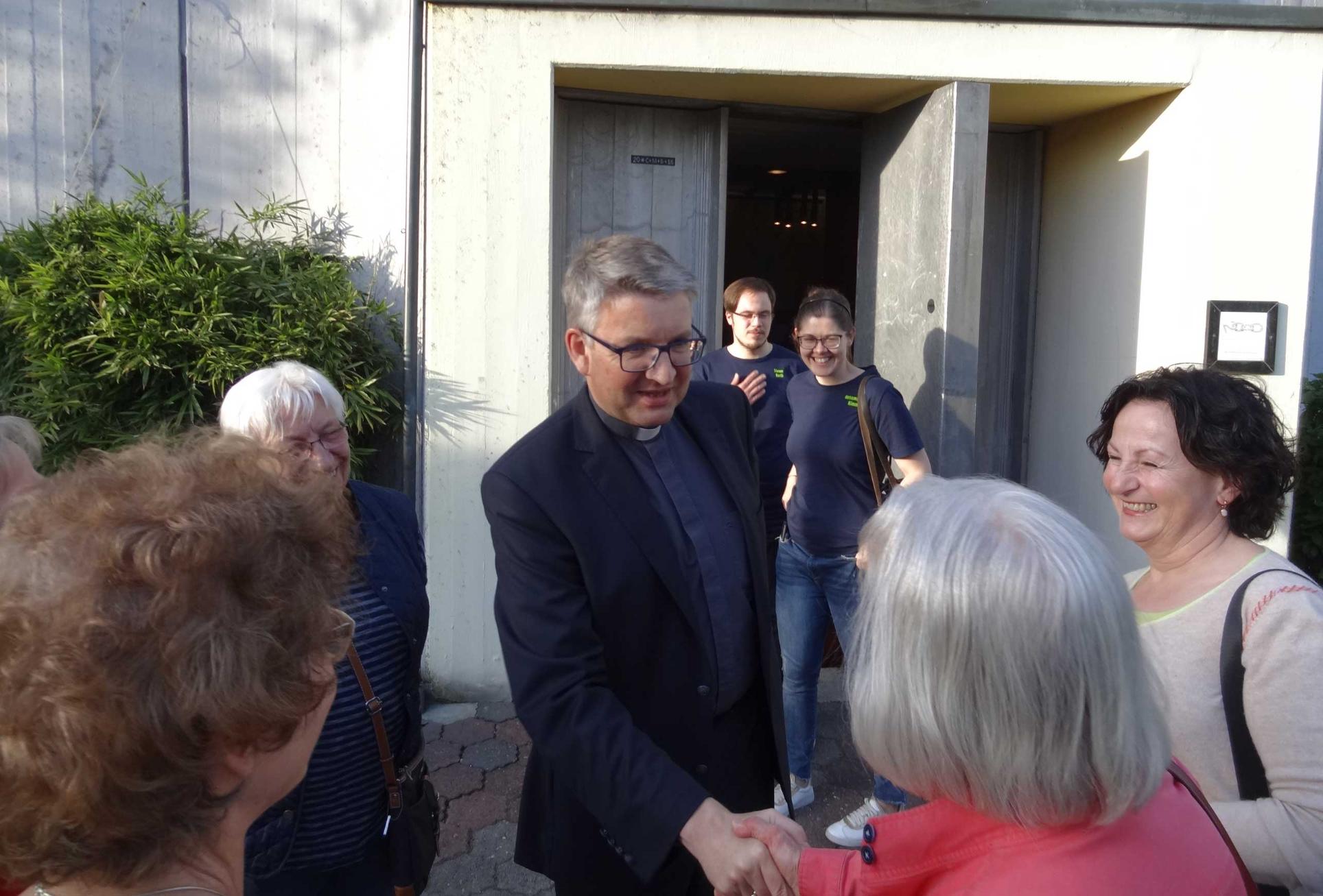 Besuch Bischof Kohlgraf (c) Hiltrud Mayerle