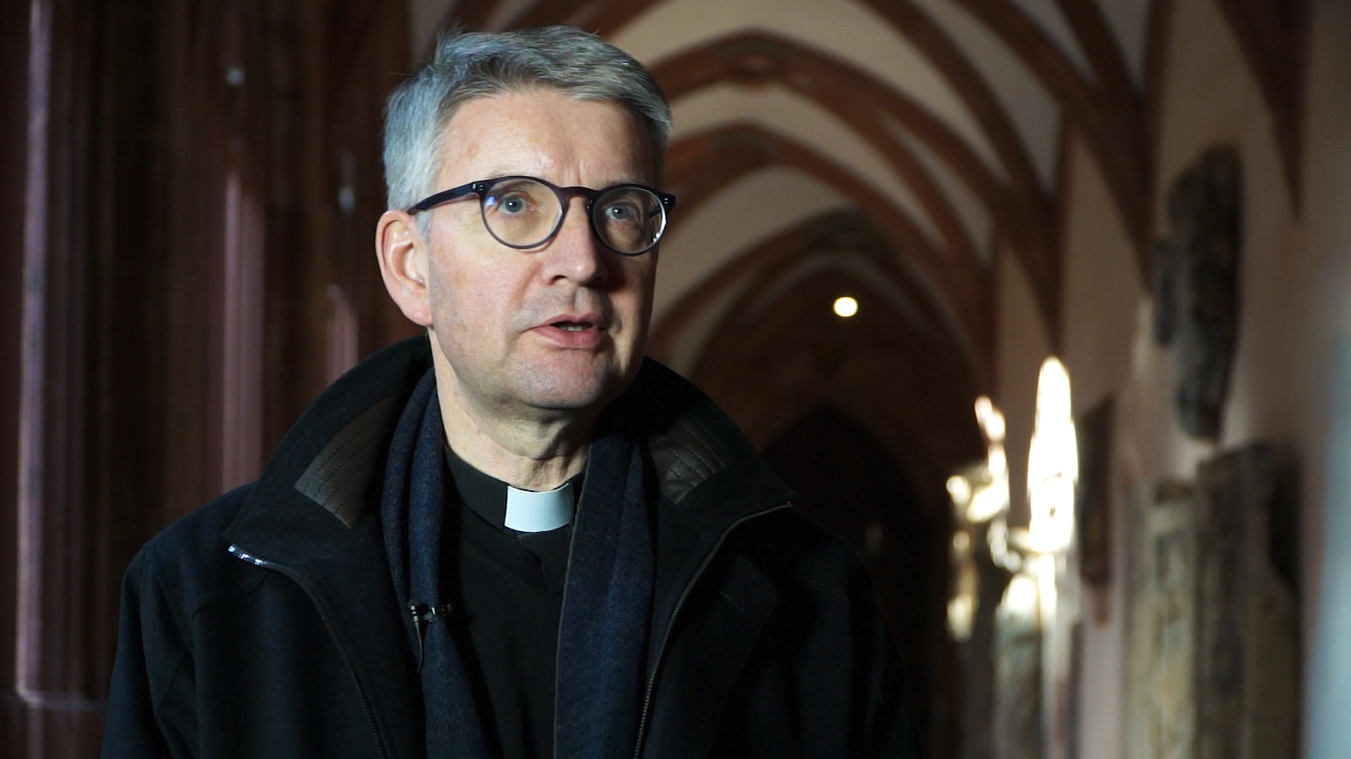 Bischof Kohlgraf im Interview (c) Bistum Mainz