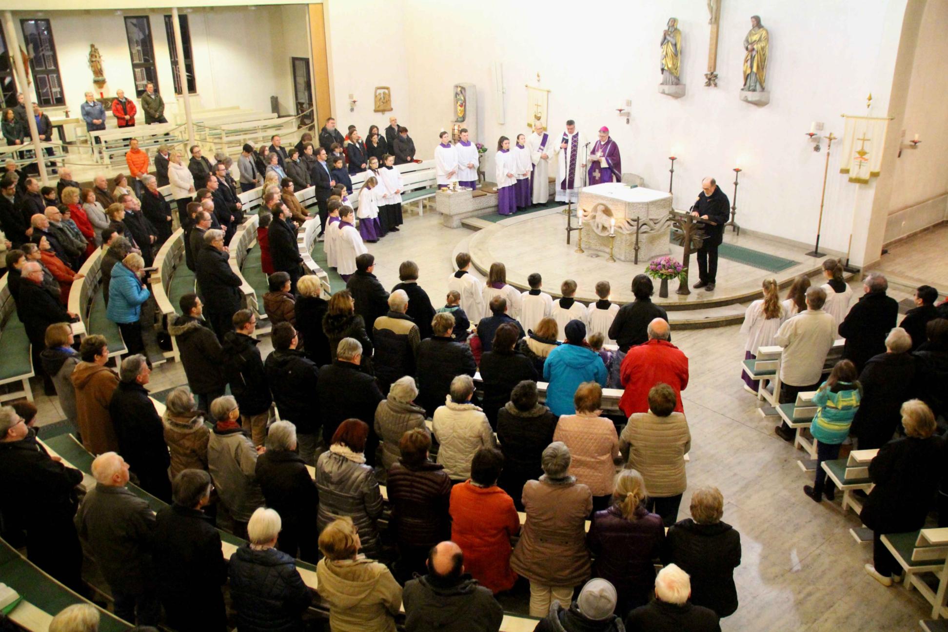 Eucharistiefeier in St. Lucia mit Bischof Kohlgraf (c) Günther Beheim