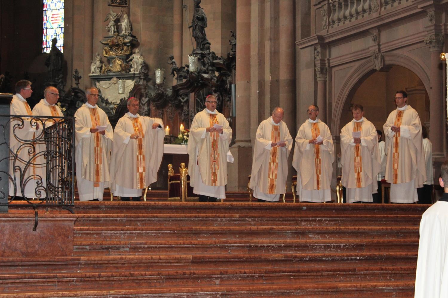 Jubiläum 100 Jahre Caritas für die Diözese Mainz - Festgottesdienst und Festakt