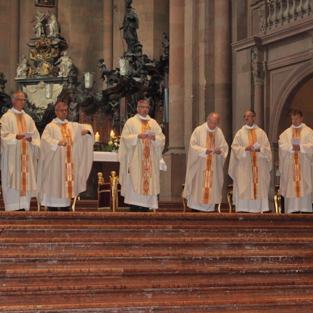 Jubiläum 100 Jahre Caritas für die Diözese Mainz - Festgottesdienst und Festakt