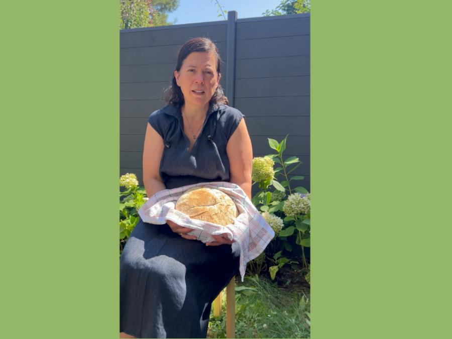 Mit Brot und Dankbarkeit in die neue Woche