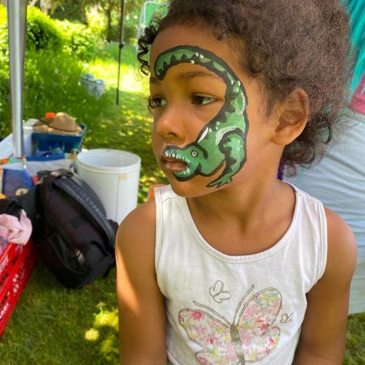 Kunstwerke beim Kinderschminken