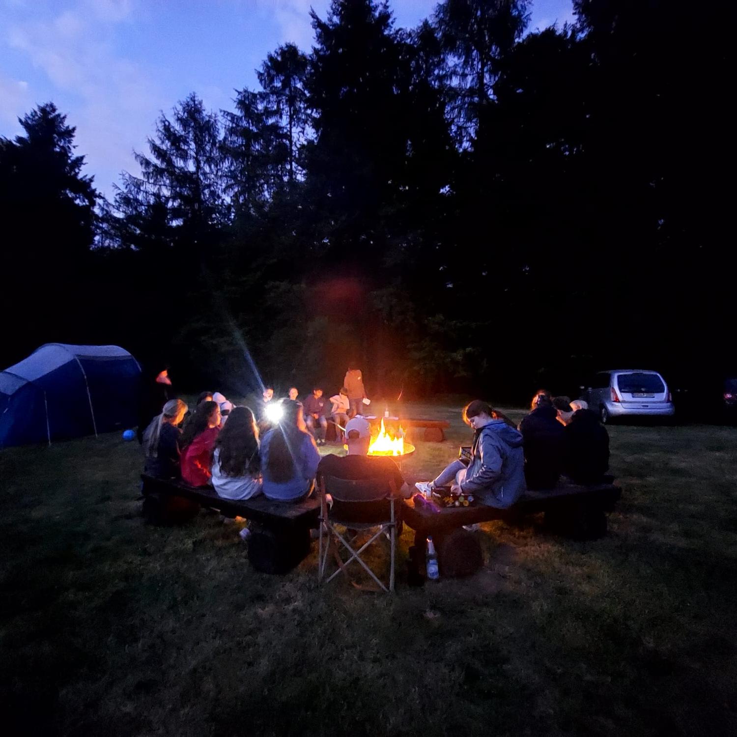 Lagerfeuerrunde