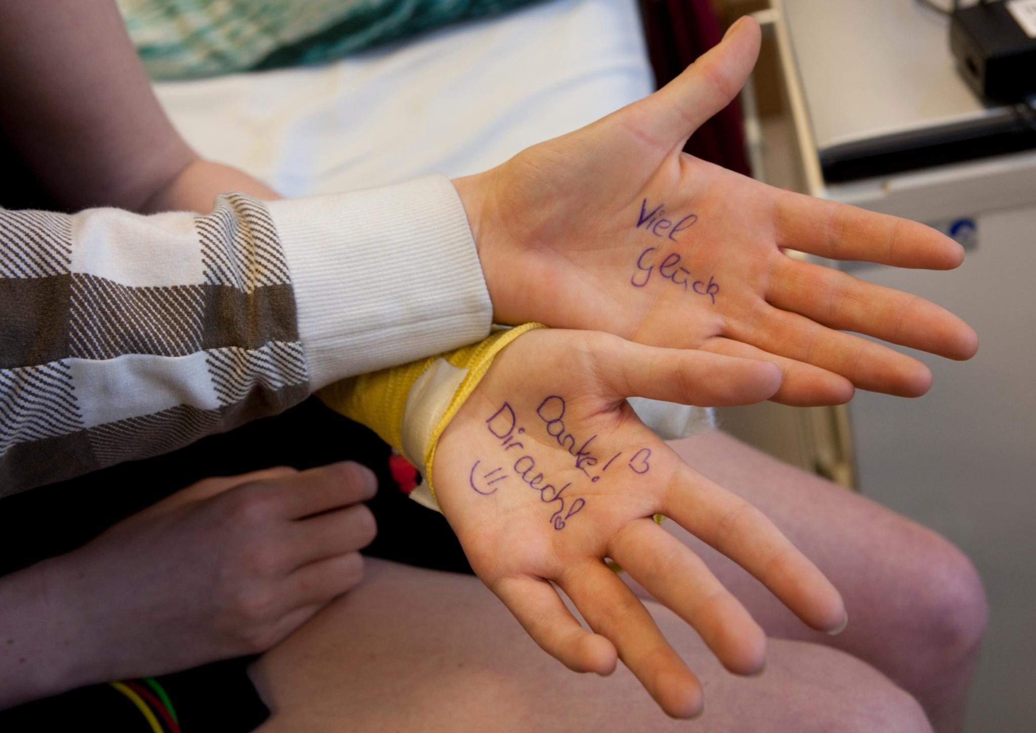 kranke-begleiten_by_Bistum-Mainz_pbs