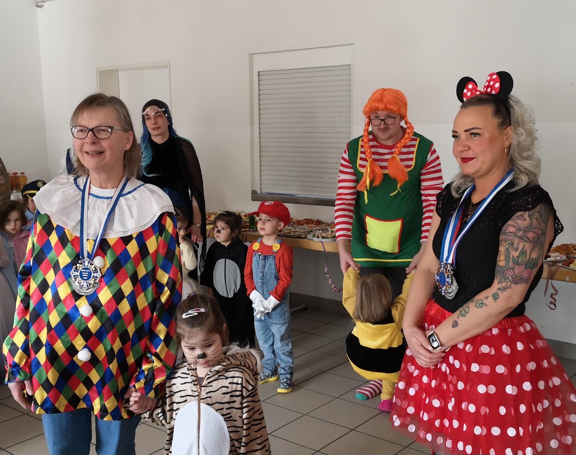 Kindergarten-Fasching 2025 Ordensempfängerinnen