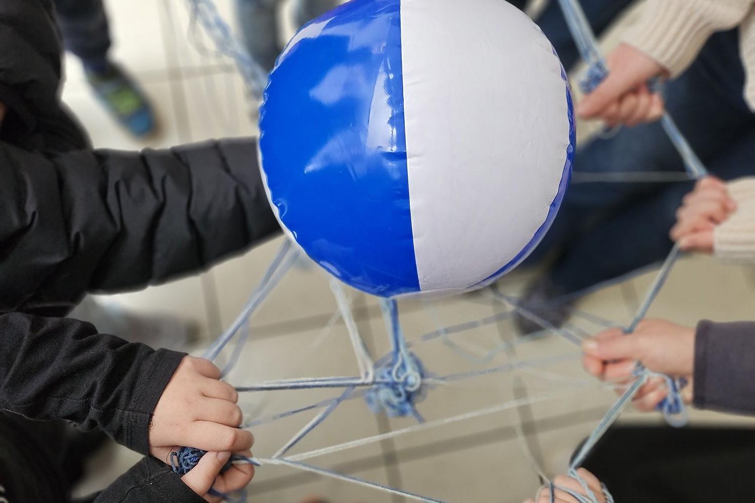 Das Freundschaftsnetz wird geknüpft