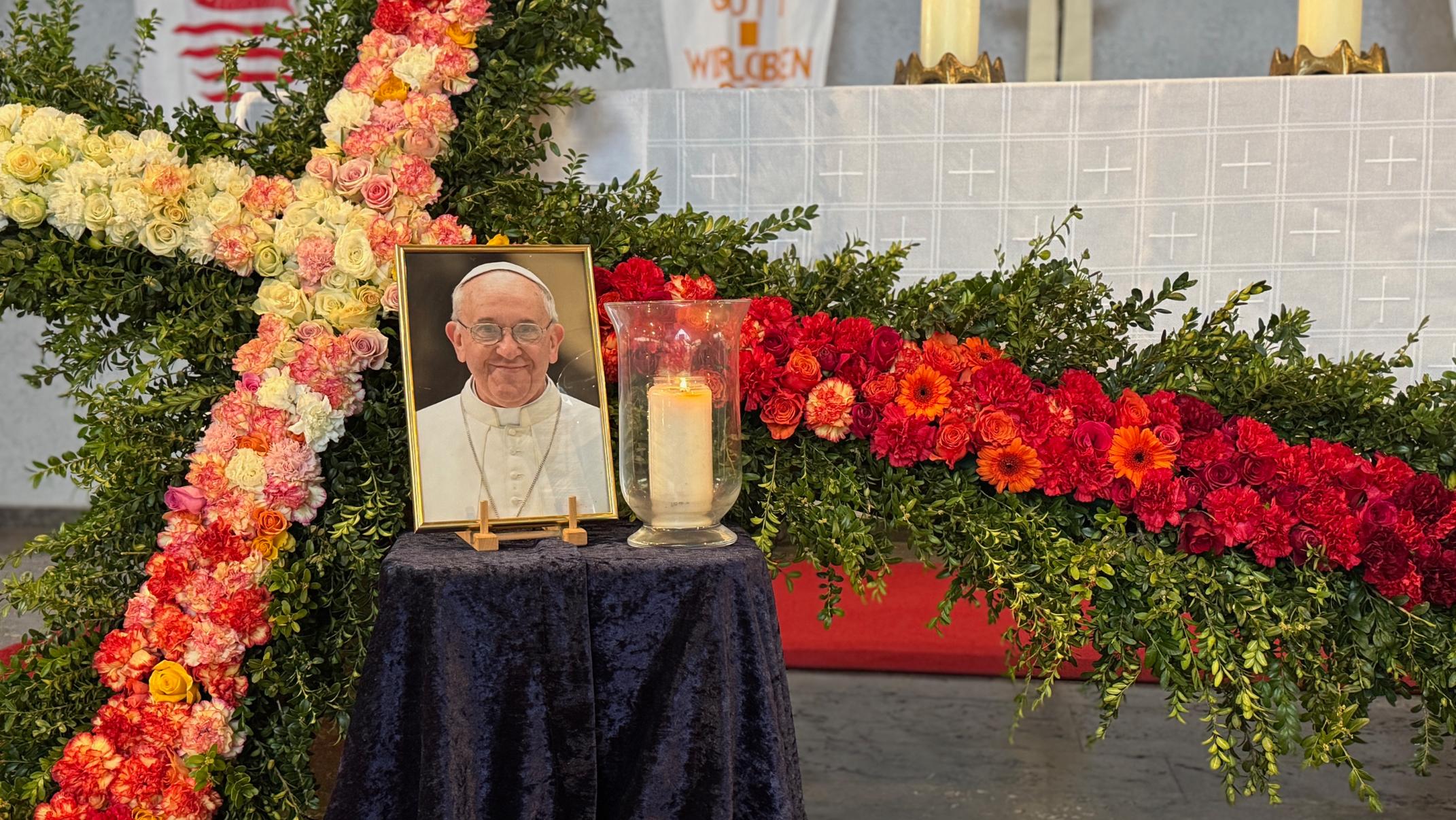 Ostermontag 2025: Gedenken an Papst Franziskus