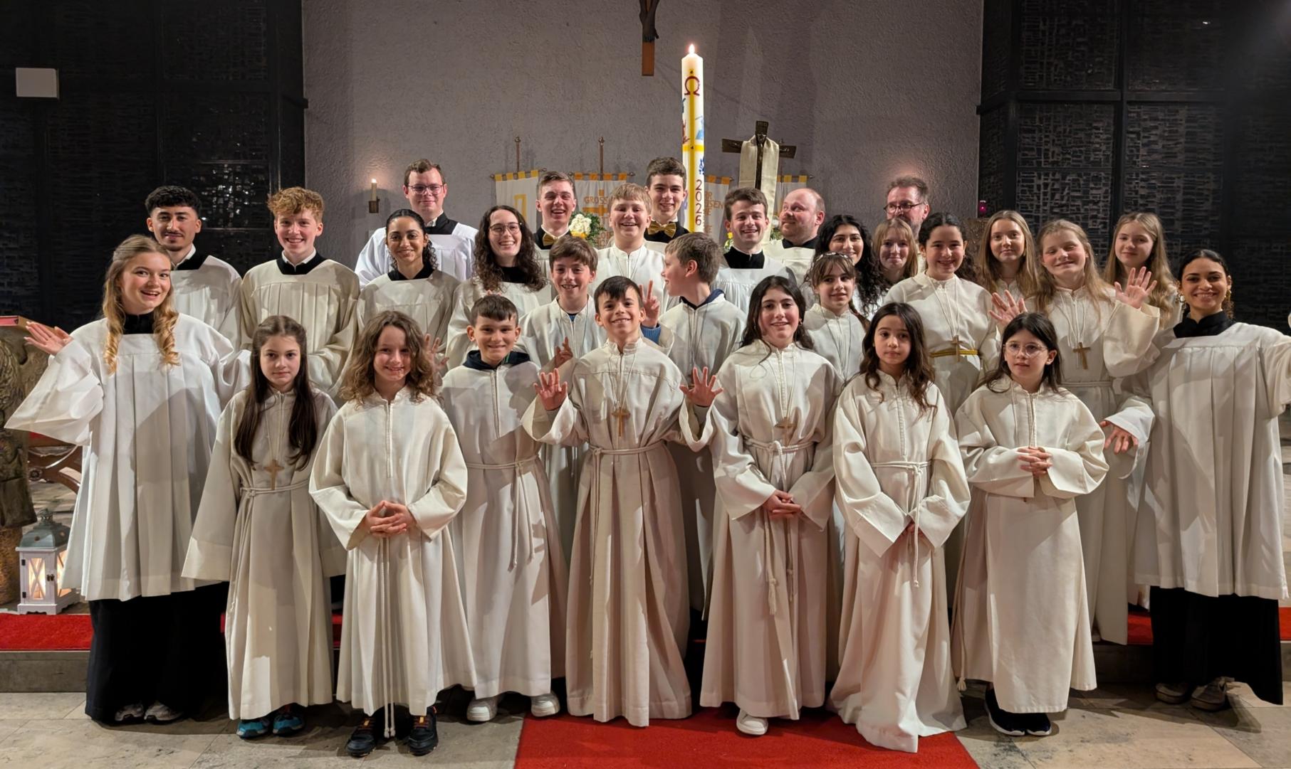 Minis nach der Weiterstädter Osternachtsfeier 2026