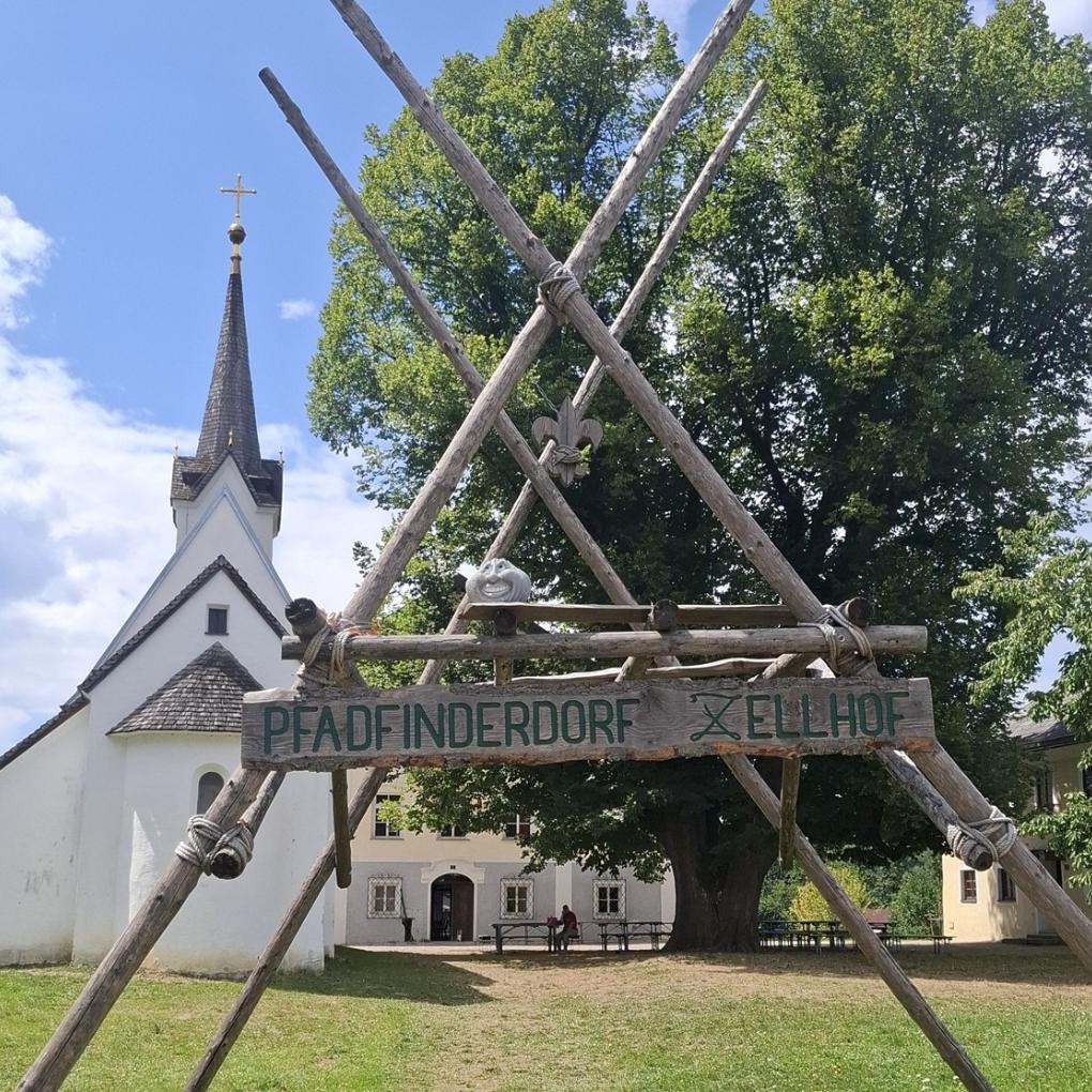 Sommerlager der Pfadis und Rover in Zellhof