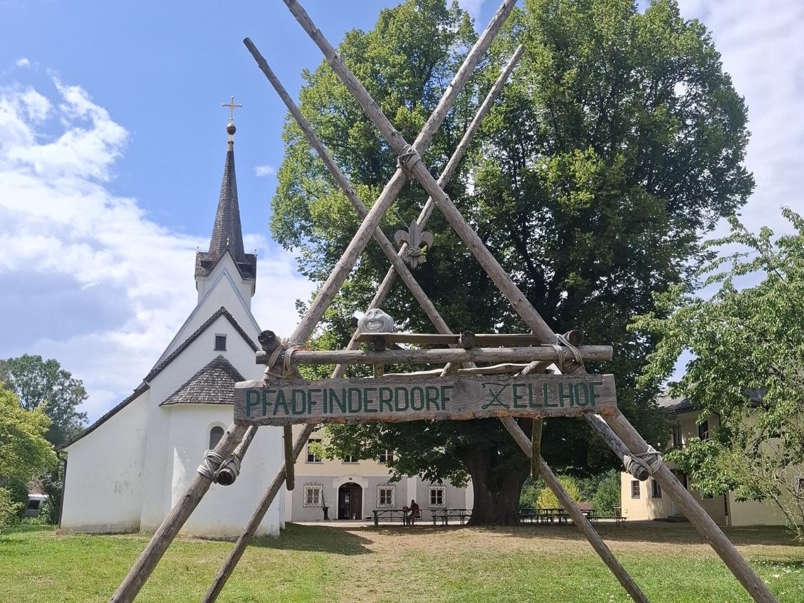 Sommerlager der Pfadis und Rover in Zellhof