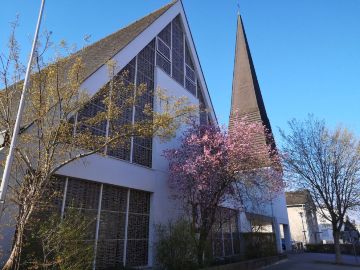 Kath. Pfarramt St. Johannes der Täufer, Weiterstadt
