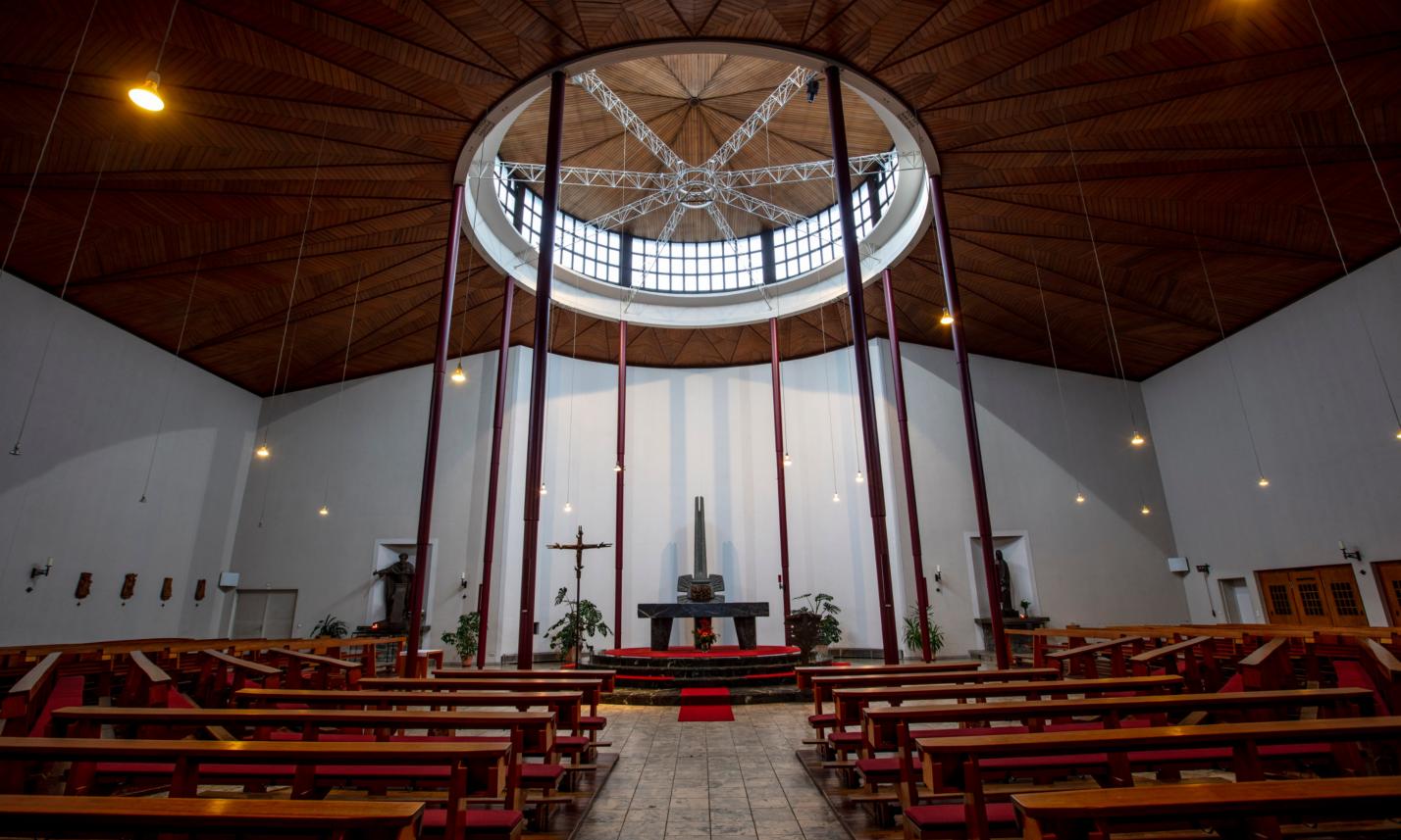 St. Albertus Innenraum