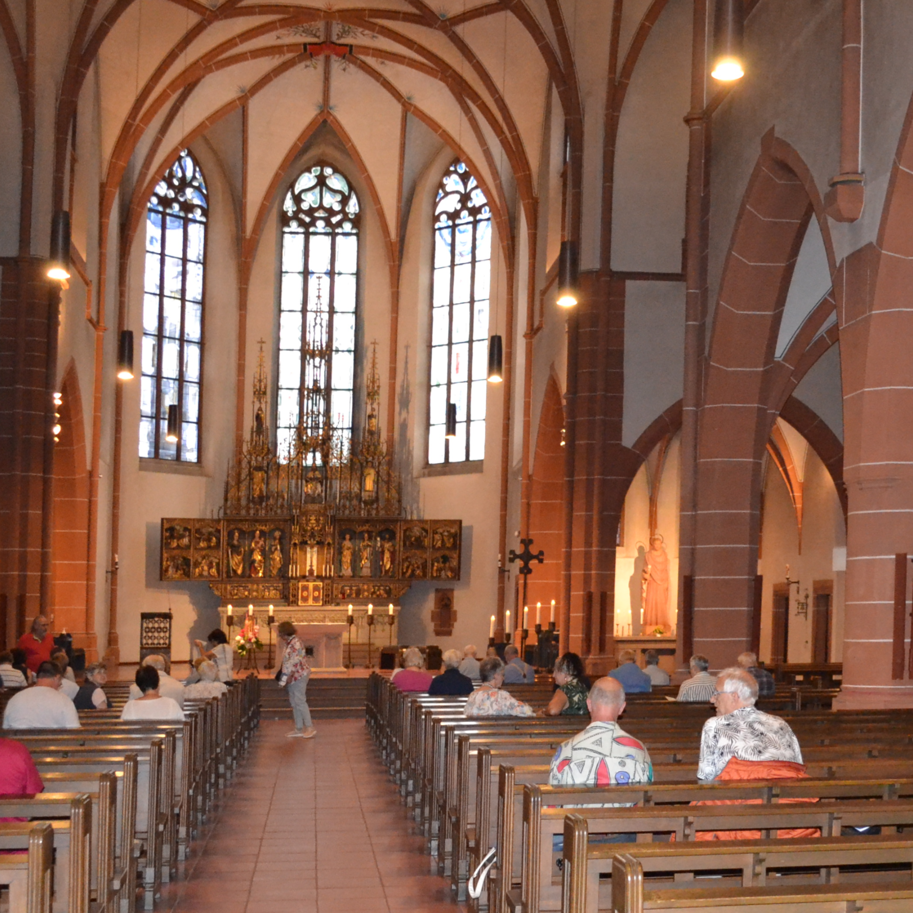 St. Bonifatius, Liebigstraße