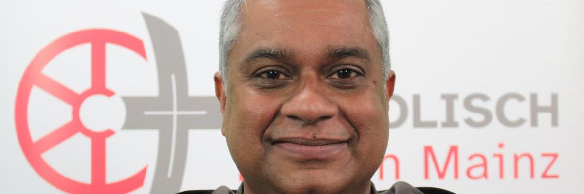 Pater Joshy George Pottackal O. Carm. (ernannter Weihbischof)