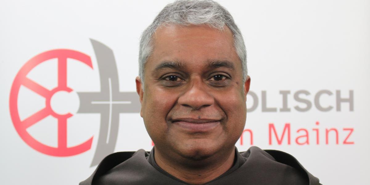 Pater Joshy George Pottackal O. Carm. (ernannter Weihbischof)