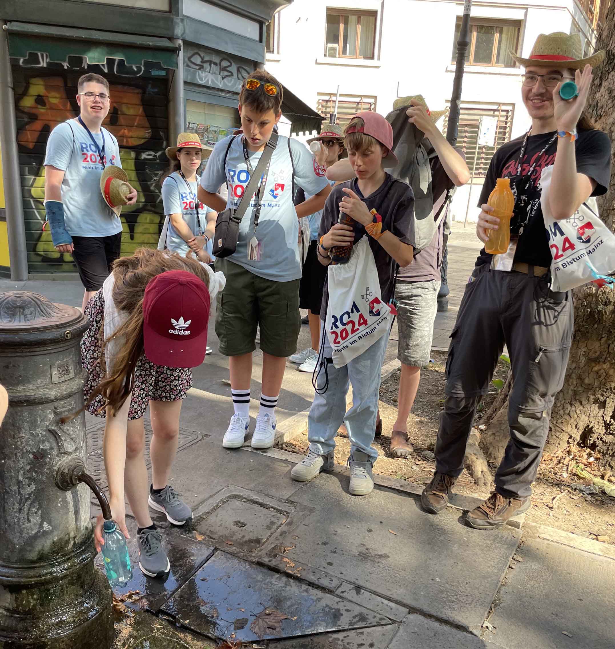 Bei den hohen Temperaturen, waren die Trinkbrunnen in Rom ein Segen.