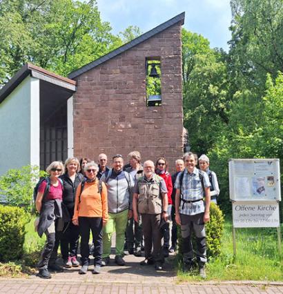 Pilgergruppe unterwegs