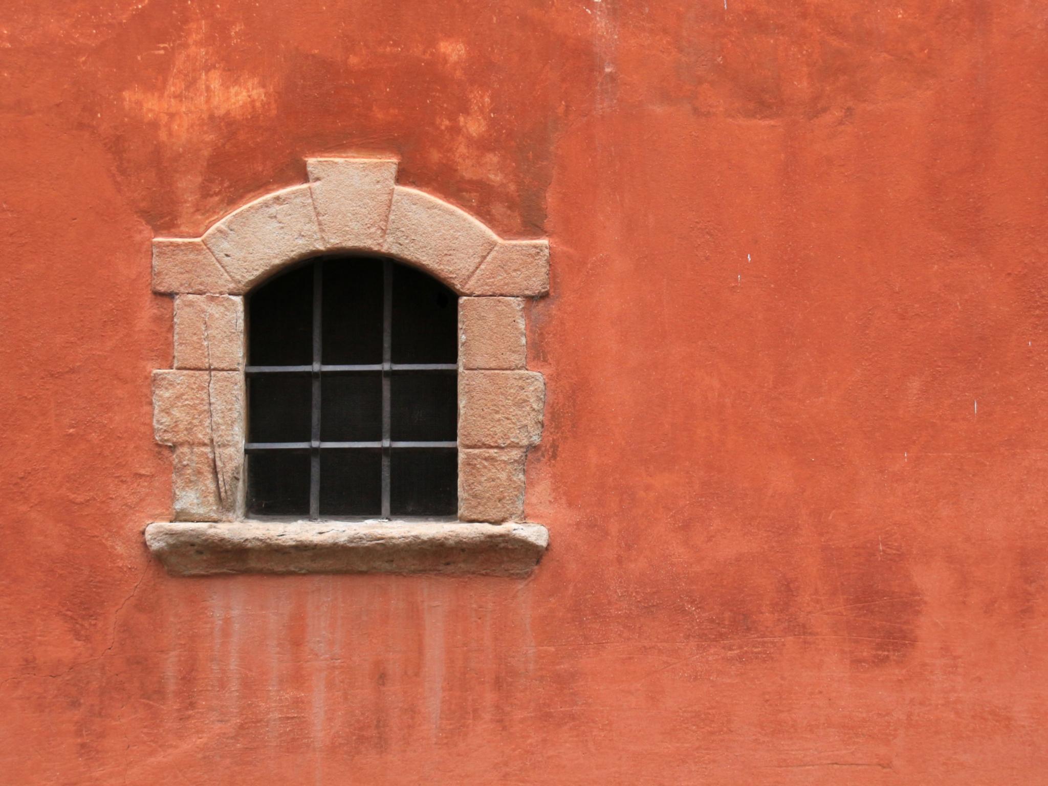 vergittertes fenster