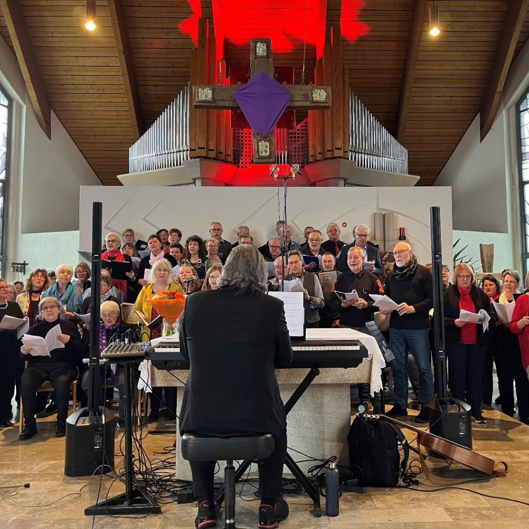 Der Impulse Chor beim Werkstatt-Konzert