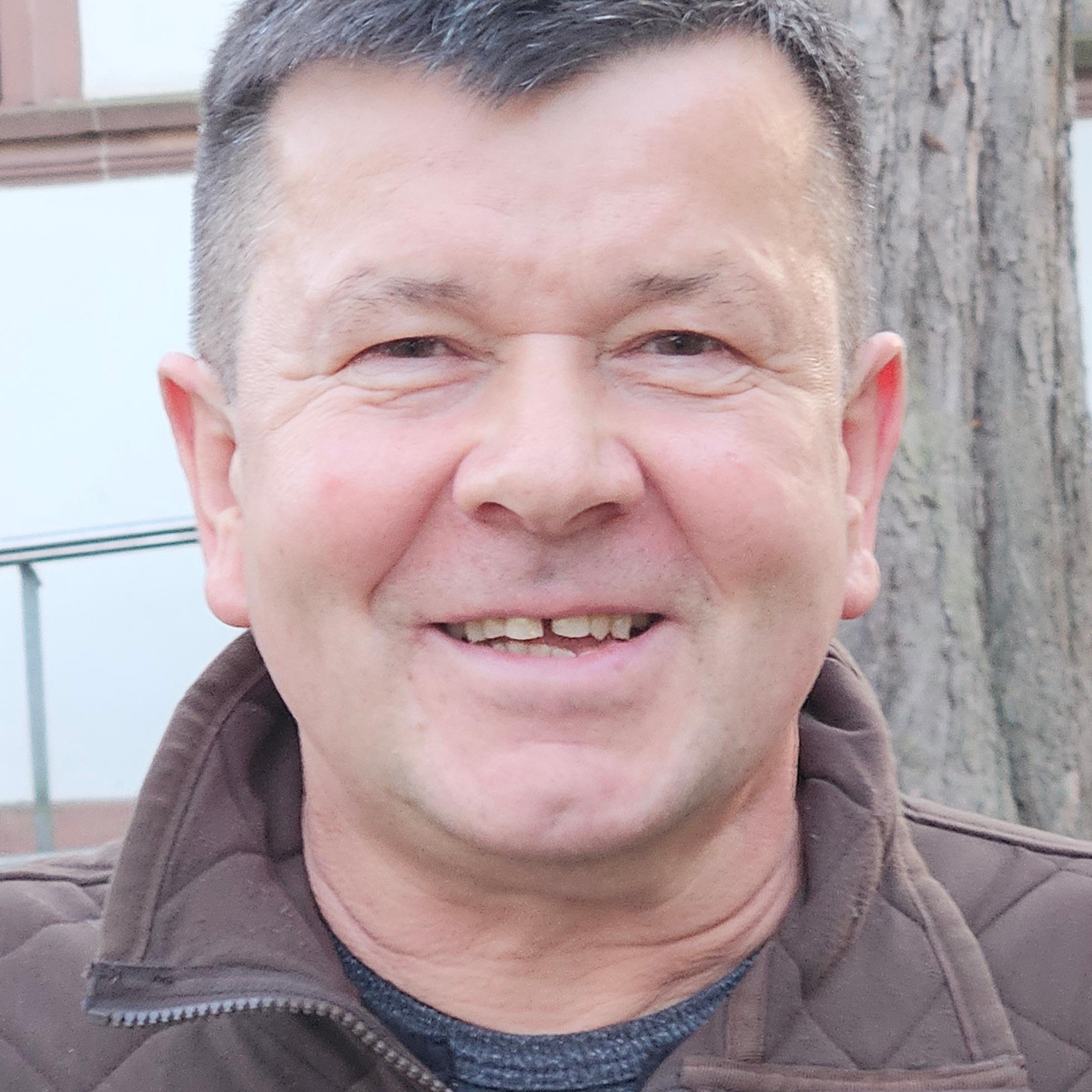 Ryszard J. Strojek