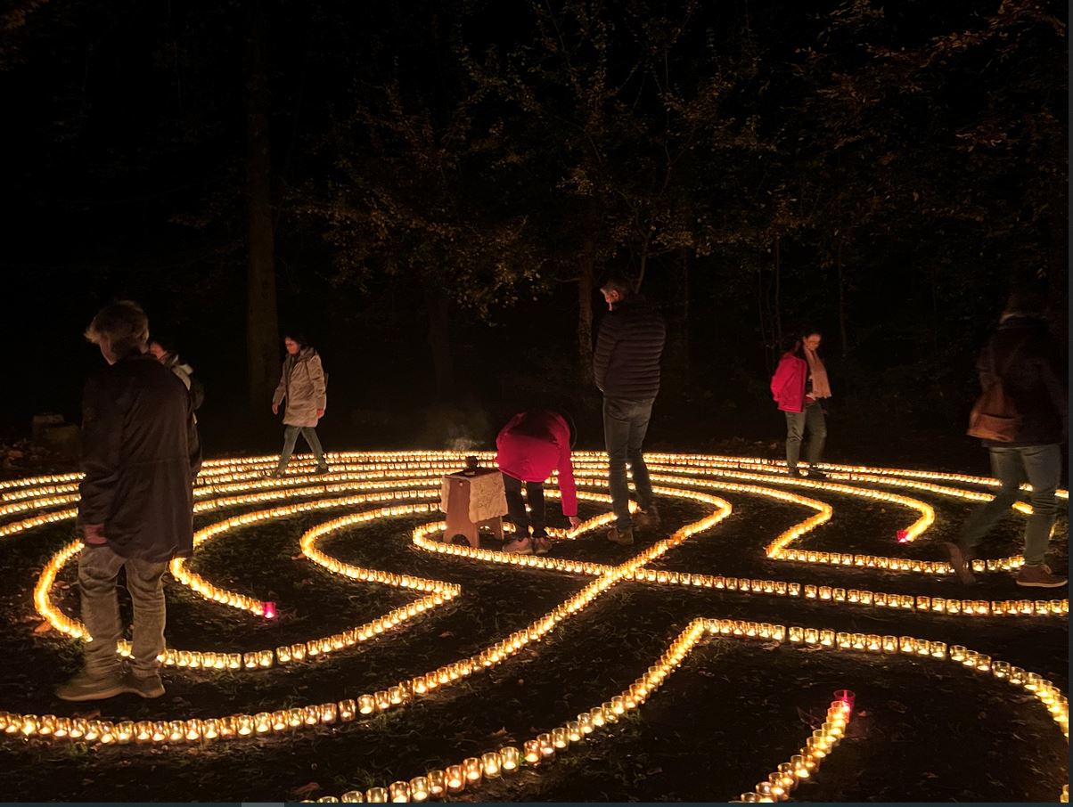 Lichterlabyrinth in Maria Sternbach