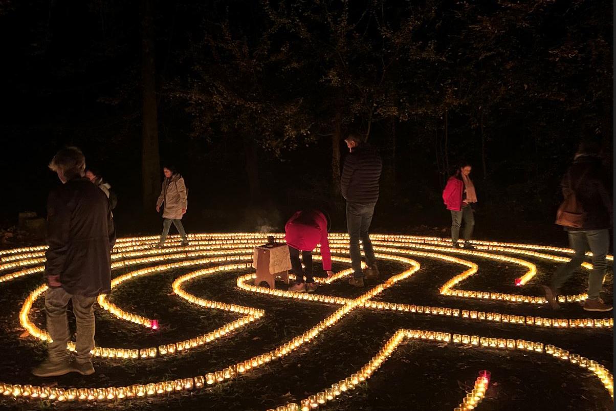Lichterlabyrinth in Maria Sternbach