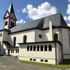 Ober Wöllstadt Kirche St. Stefanus