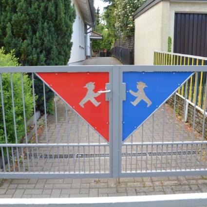 Eingangstor des Montessori-Kinderhauses