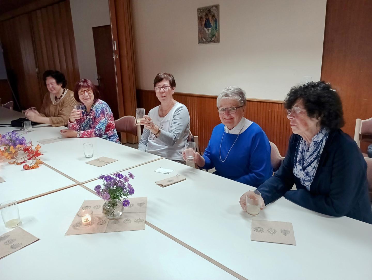 Zum Wohle in Büdingen (c) Astrid Stäblein