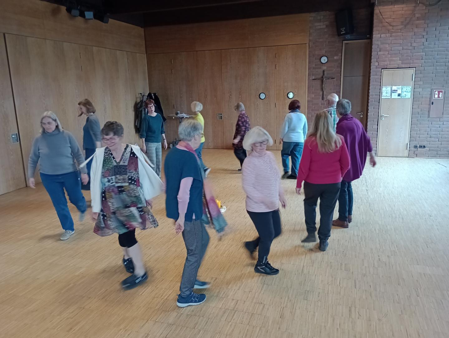 Kreistanz (c) Astrid Stäblein