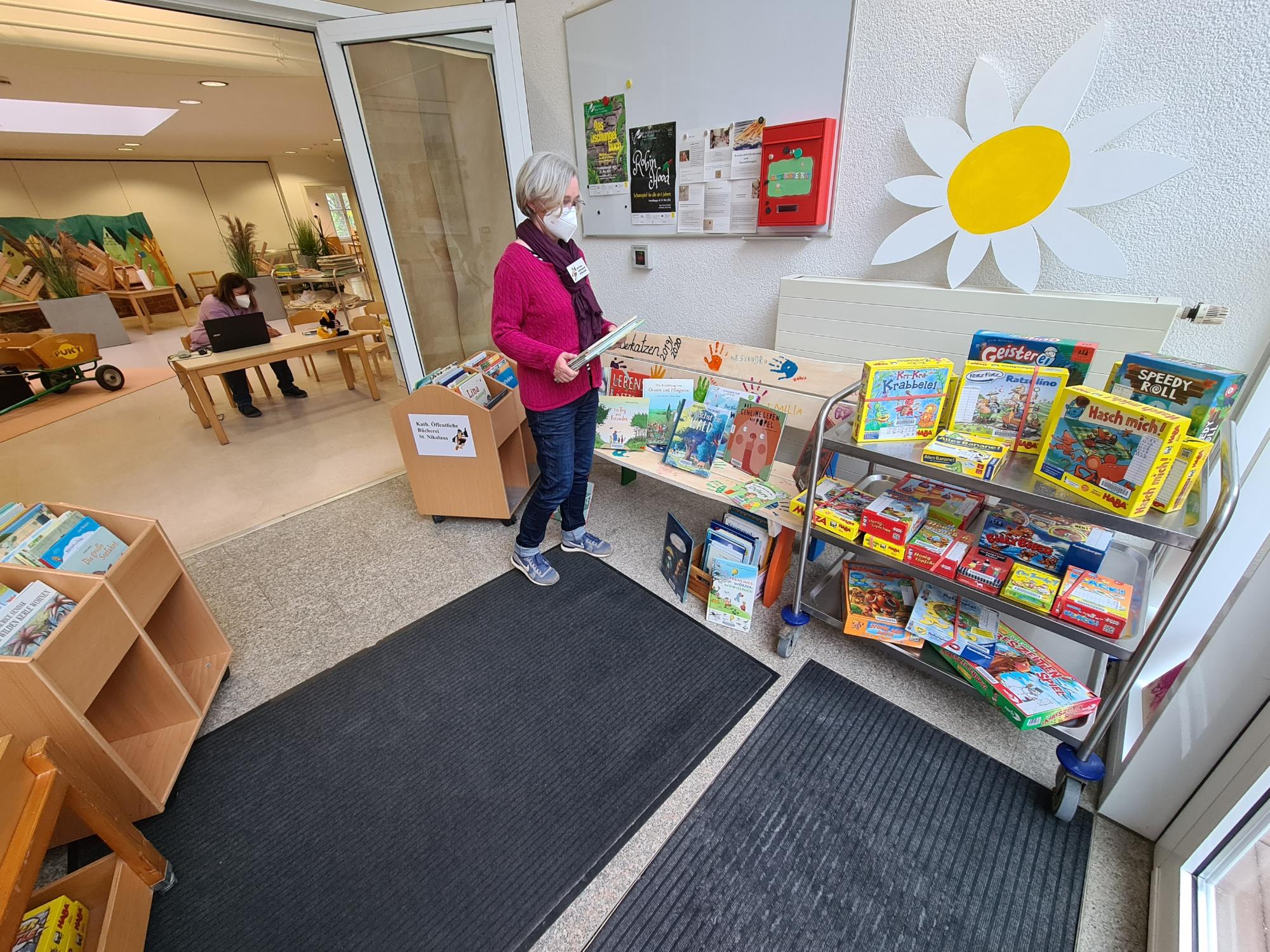 220407 Kinderbücherei Kita wieder geöffnet