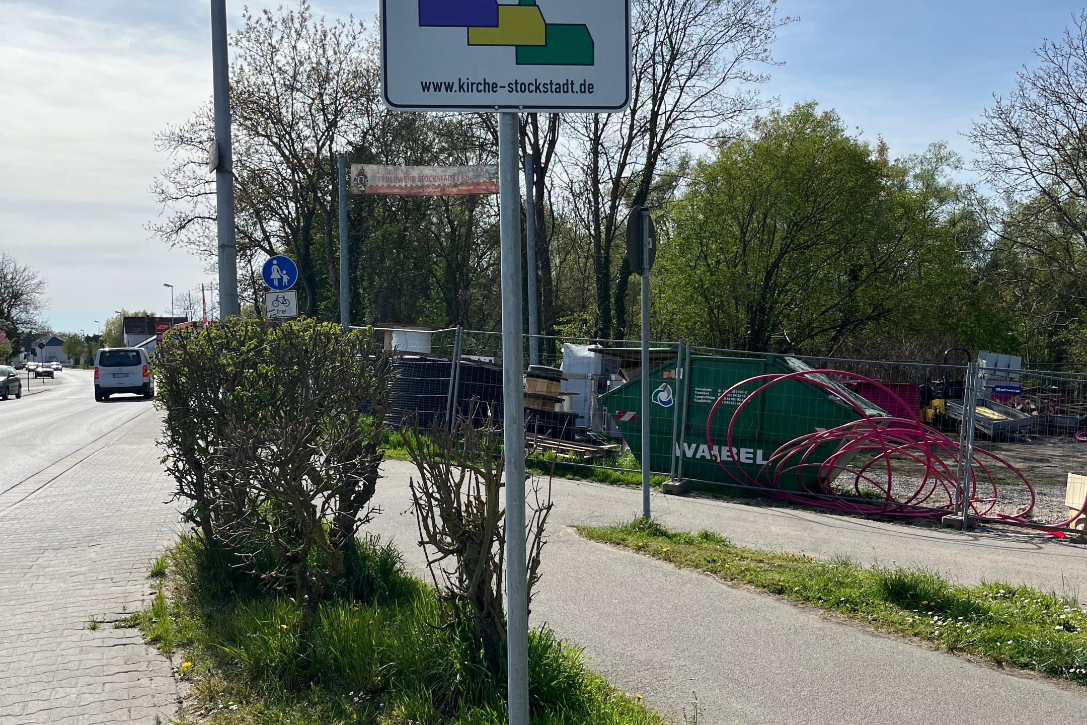 Hinweisschild Stockstadt