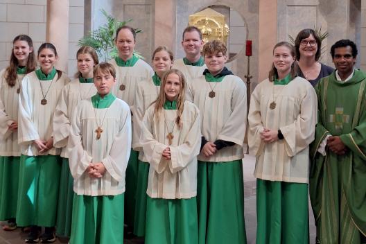 Gruppenbild Gottesdienst_Besuch Cyril_3_2