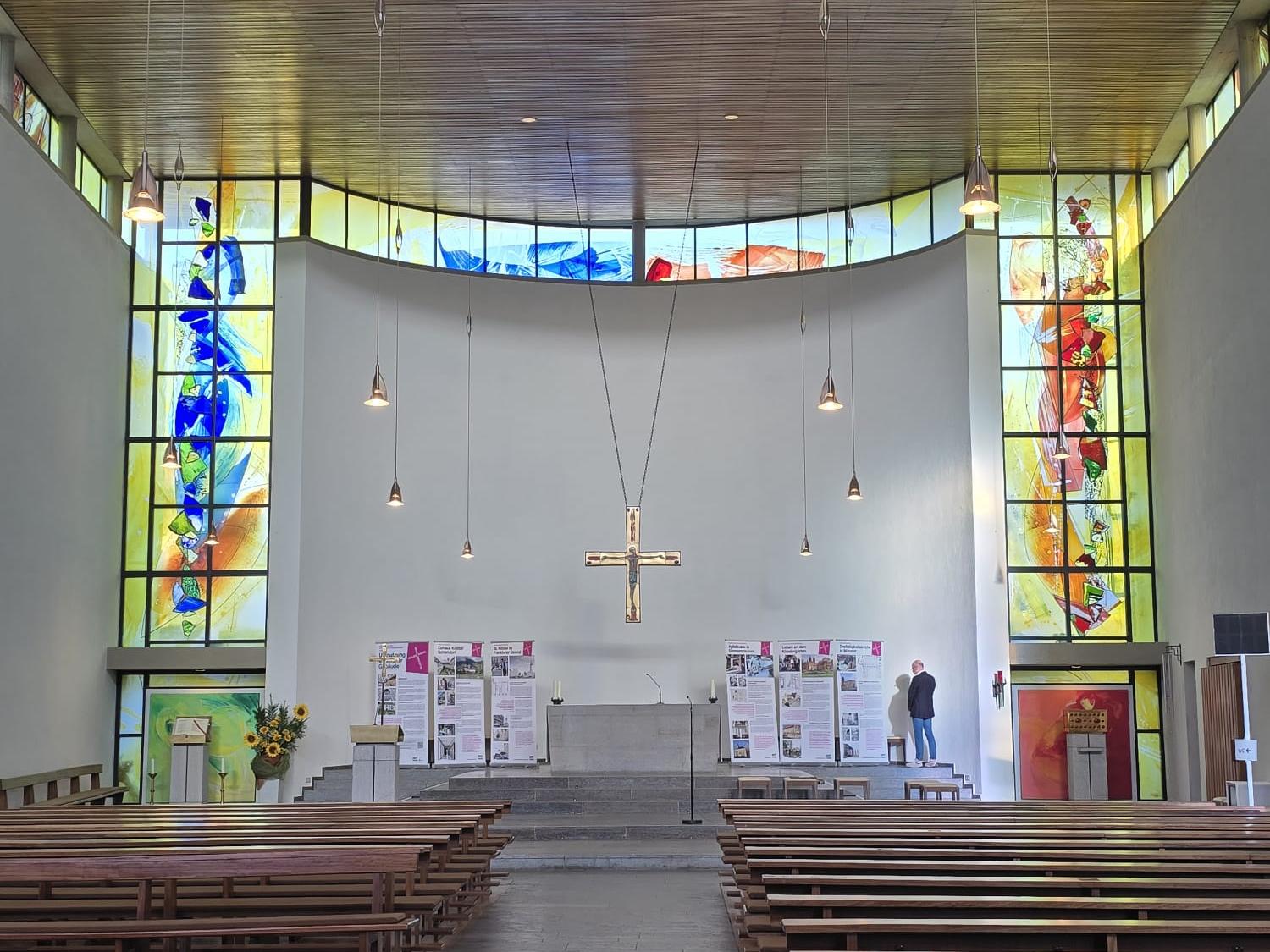 KIRCHE im WANDEL