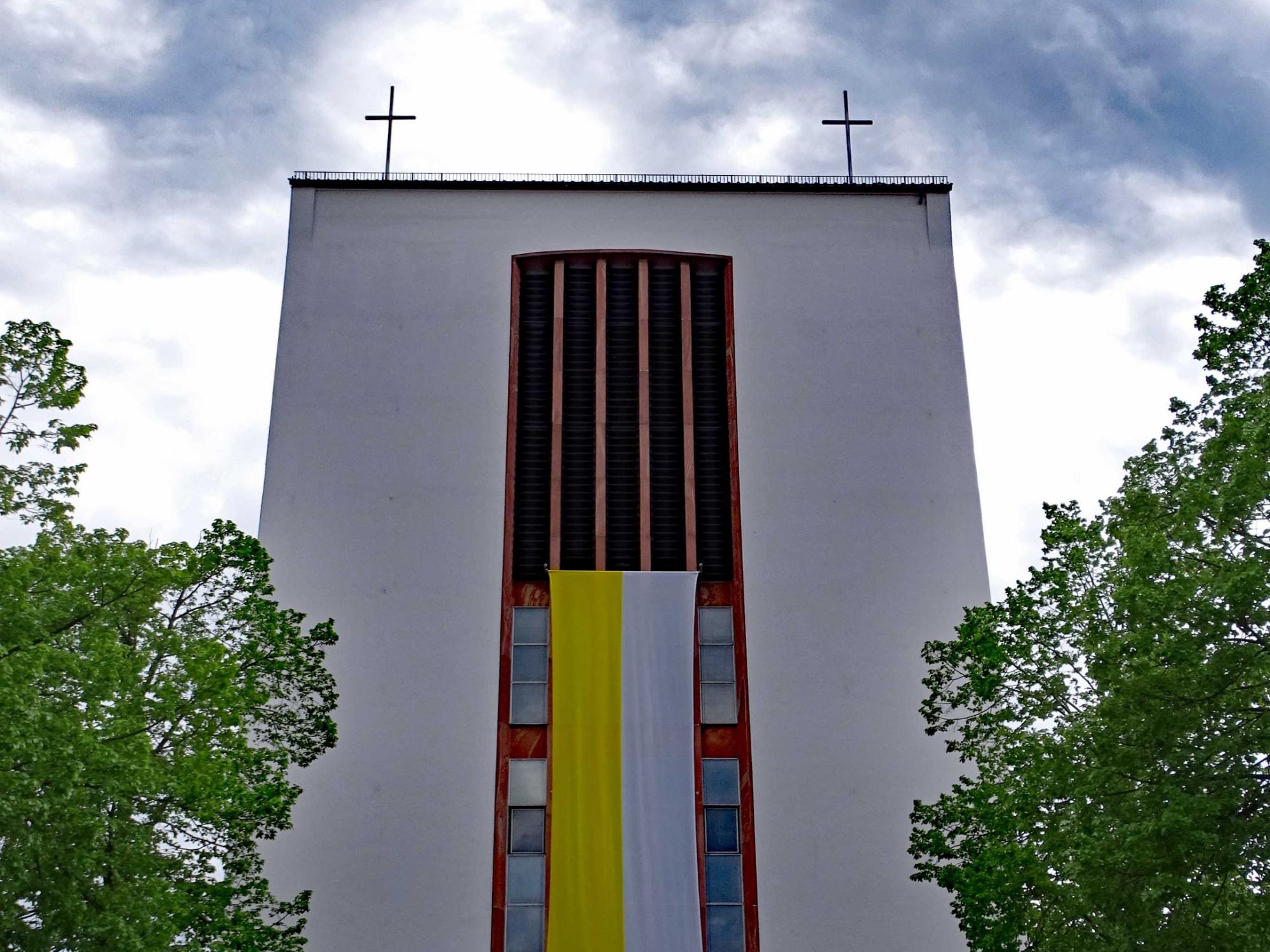 Katholische Pfarrkirche St. Walburga Groß-Gerau