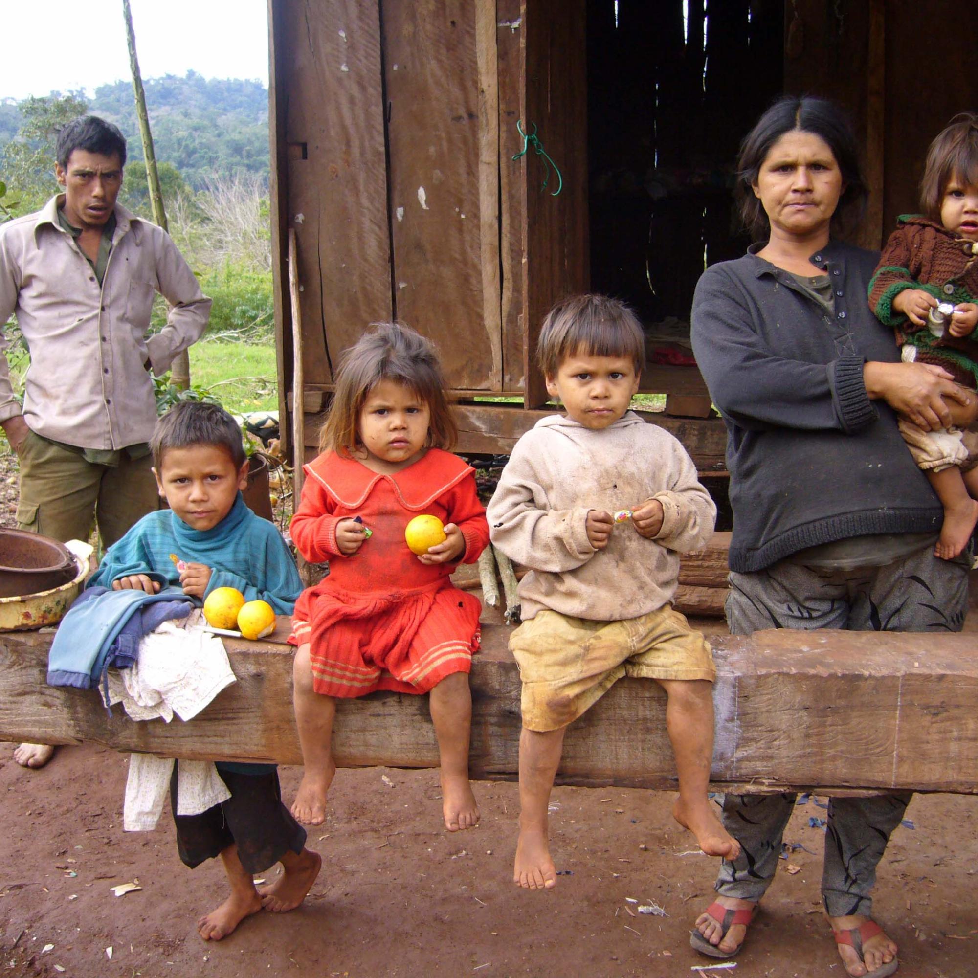 Familie in der argentinischen Provinz Misiones.